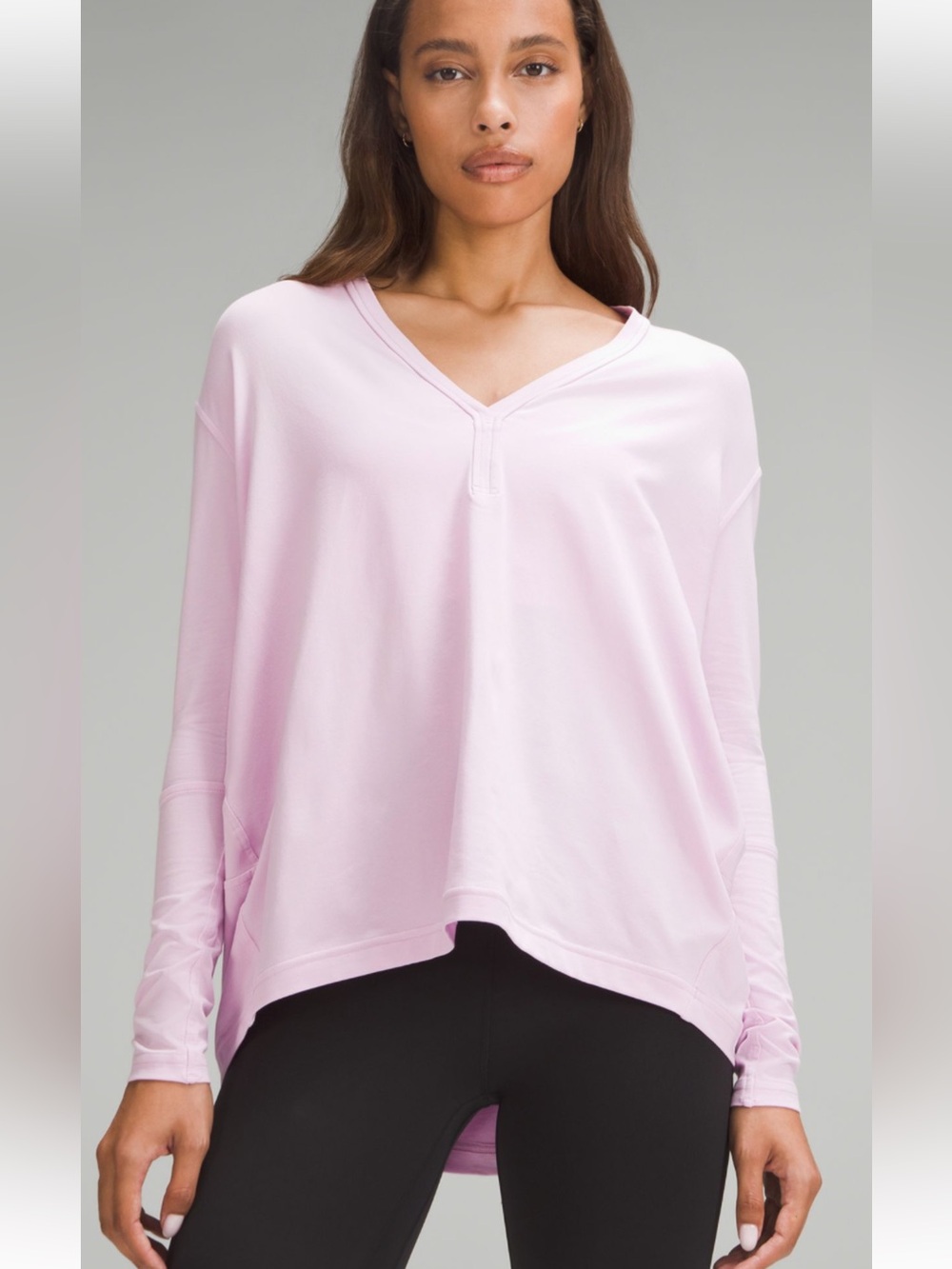 Lululemon back in action v neck in baby pink